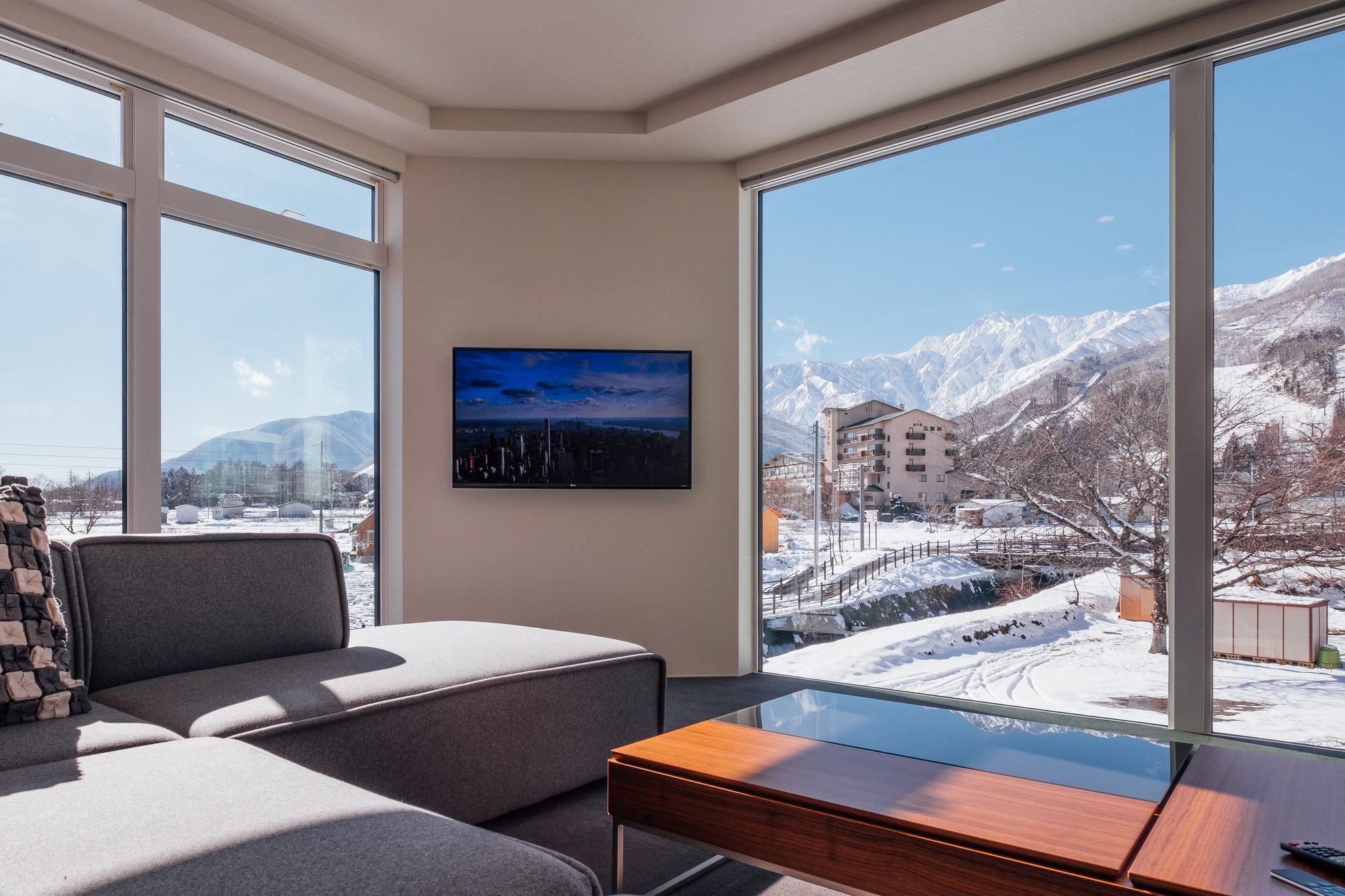 Bluebird Apartments By The Hakuba Collection المظهر الخارجي الصورة