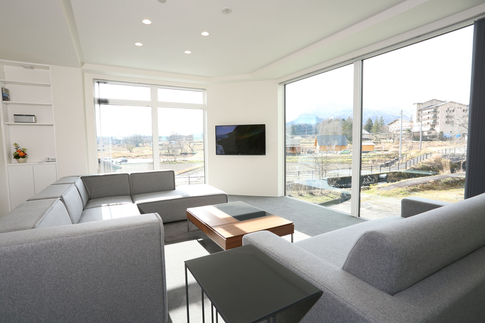 Bluebird Apartments By The Hakuba Collection المظهر الخارجي الصورة